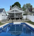 Cocoa Cottage with a Private in-Ground Pool