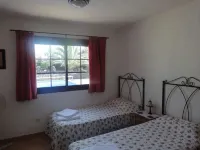 Luxury Secluded Villa - Large heated pool Aircon in main bedroom - fibre wifi -  Ferienhäuser