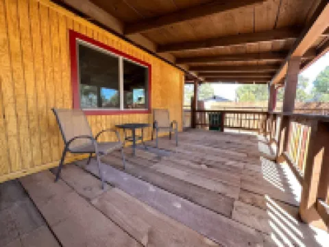Red Door Cottage | Retro cabin, Pet friendly