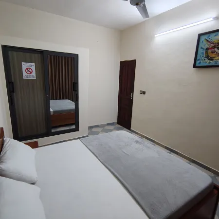 Executive Queen Size Room In Cotonou Benin