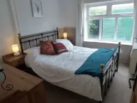 Beachside Cottage Idyllic Situation, Stunning Views Over Morecambe Bay & Lakes.