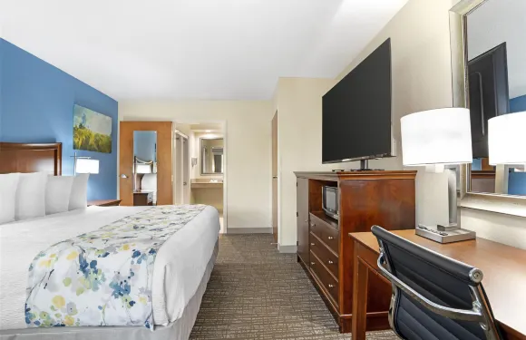 門羅貝斯特韋斯特套房酒店