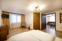 La Colțul Castelului Bran