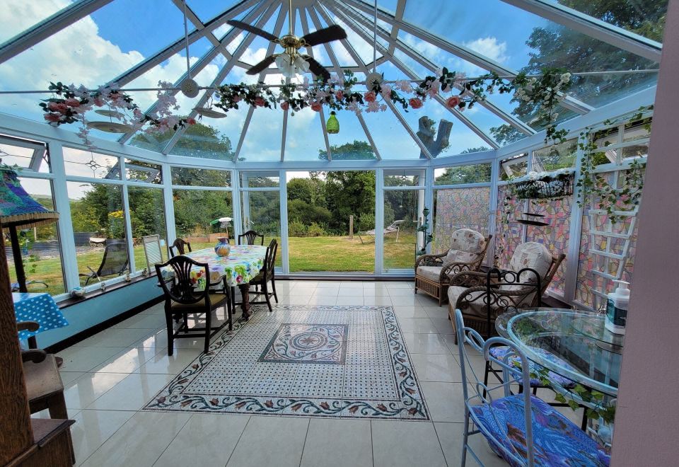 Nantgwynfaen Organic Farm Wales - Housity