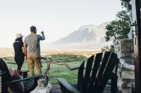 Mosaic Lagoon Lodge - Romantic