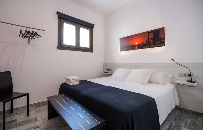 8 Rooms Tarifa