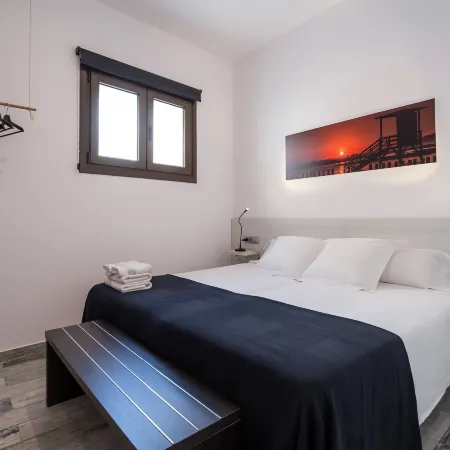 8 Rooms Tarifa