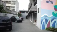 ウルバノ スイーツ - 駐車場