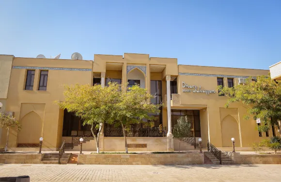 奧馬爾·海亞姆酒店