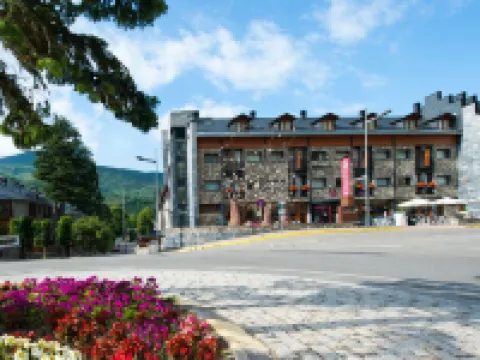 Sommos Hotel Aneto Hotéis em Benasque
