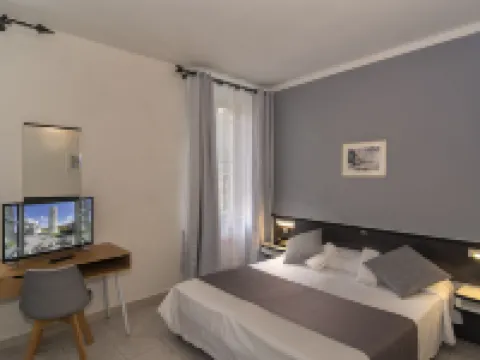 ホテル アマルフィターナ ピサのホテル