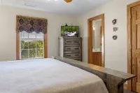 Poplar Point Condo Unit 12B by Eden Crest