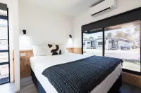 Adelaide Caravan Park - Aspen Holiday Parks Hotels in Hackney