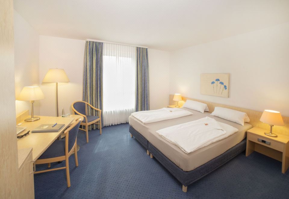 5. 페어웨이 호텔..