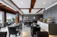 Villa d'Ozio Hotel e Cucina Hotels in Itajaí