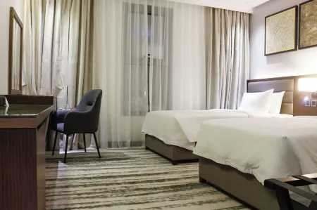 Iris Boutique Taif Heart