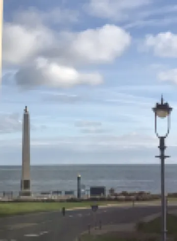 ホワイト コート スランドゥドノ