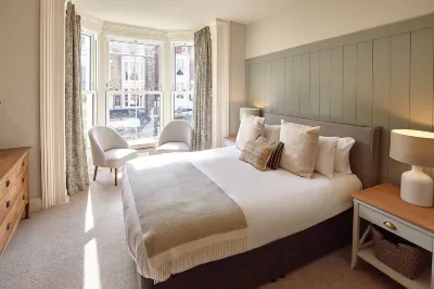 Host & Stay - the Salt Nook Hotels near Whitby Harbour