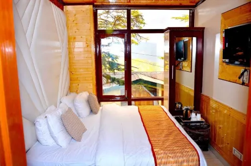Shining Star Hotels in Shimla