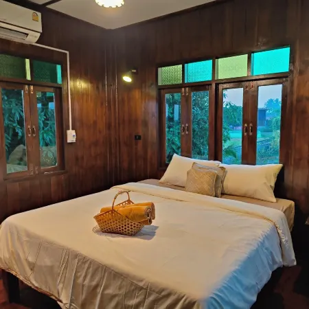 Shine Villa Sukhothai