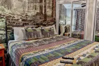 Olde Gatlinburg Place Unit 510 - Great Location! Close to Town! Condo