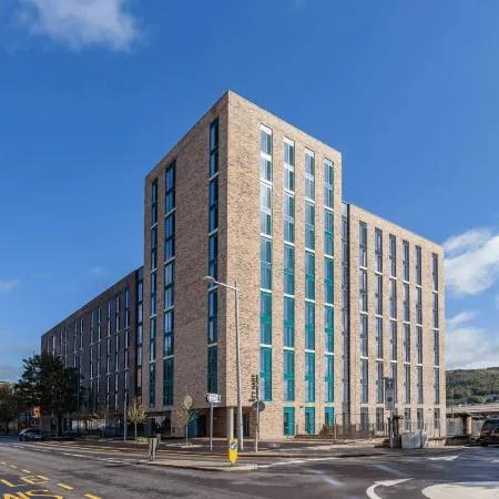 For Student Only - Ty Nant in Swansea