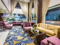 Al Muhaidb Gharnata - Al Malaz Hotels in der Nähe von Bahnhof Riad