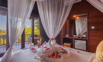Tatak Bunut Villa Ceningan