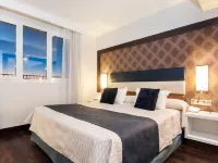 Gran Versalles Hotels near Serrano Street
