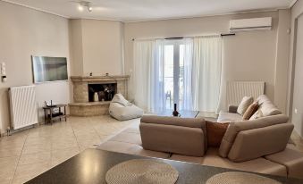 Hector Apartment Airport by Airstay