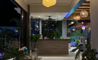 Hotel Naoz