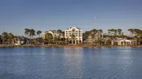 Bluegreen's Bayside Resort and Spa at Panama City Beach Hotel dekat Carl Gray Park