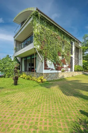 Ama Stays & Trails Sherlys Ente Kumbalanghi, Kochi Отели рядом со станцией Metro  Aluva Railway Station