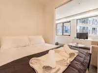 Beautiful 2Br Unit Next to Myers Park Zodiak Stays