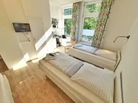 B & L Hostel Hotels in Stuhr