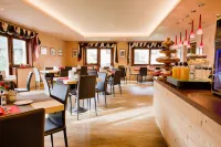 Francesin Active Hotel