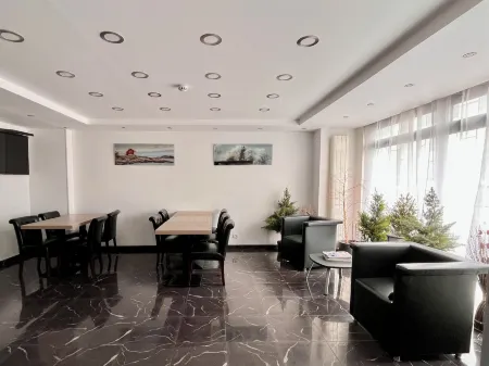 Luxor Bastille Hotel Отели рядом с достопримечательностью «Théâtre de la Main d'Or»