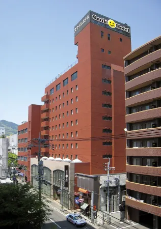 Smile Hotel Sasebo Отели рядом с достопримечательностью «Yumiharidake Observation Deck»