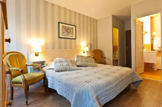 Hotel les Edelweiss Hotels near Cauterets Thermal Baths
