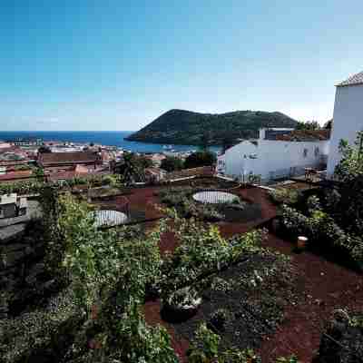 Angra+ Hotel Exterior