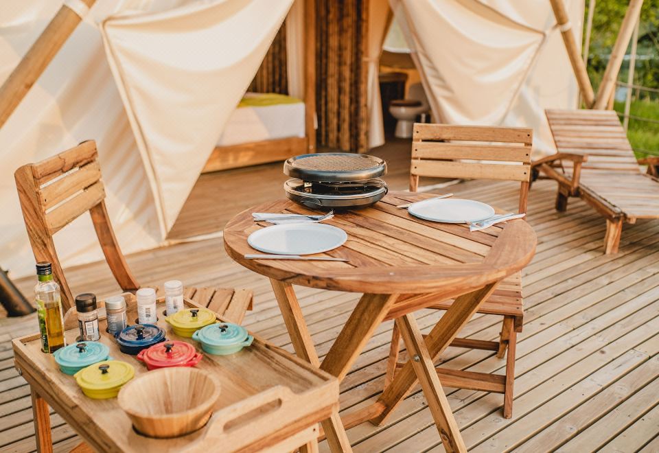 글램핑 엔트레 리오스의 야외 온수 욕조