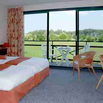 Golf Hôtel Colvert Contact Hôtel Rooms