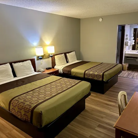 Thunderbird Motor Inn