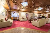 Adler Suite & Stube