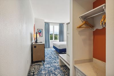 King with Bunk Accessible Dollywood's DreamMore Resort Photo