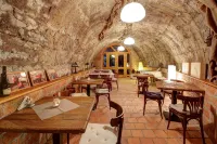 펜지온 코스모폴리탄 II.