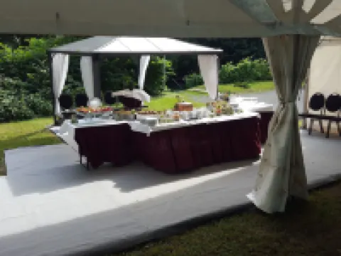 Hotel Wippertal - Voll Klimatisiert ベルンブルクのホテル