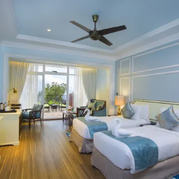 Fragrant Nature Munnar - A Five Star Classified Hotel