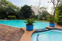 Or Tambo Guest House Hotels in Kempton Park