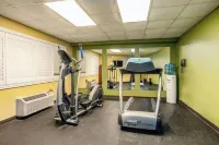 La Quinta Inn & Suites by Wyndham Cocoa Beach Oceanfront - Gym